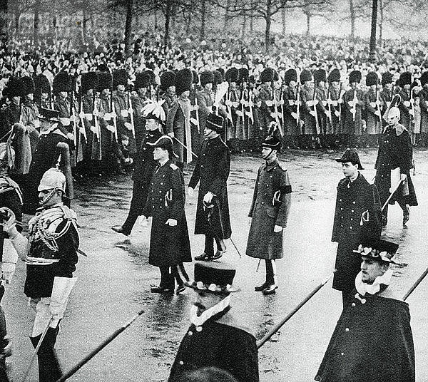 Der Herzog von York im Leichenzug König Georgs Vs  1936  (1937). Künstler: Unbekannt