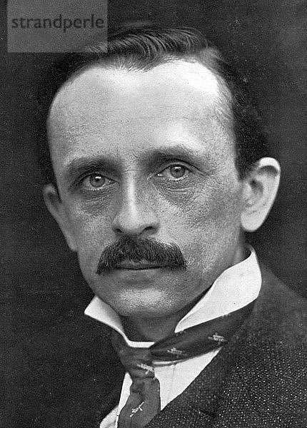 Sir James Matthew Barrie  schottischer Romancier und Dramatiker  1910  Künstler: GC Beresford