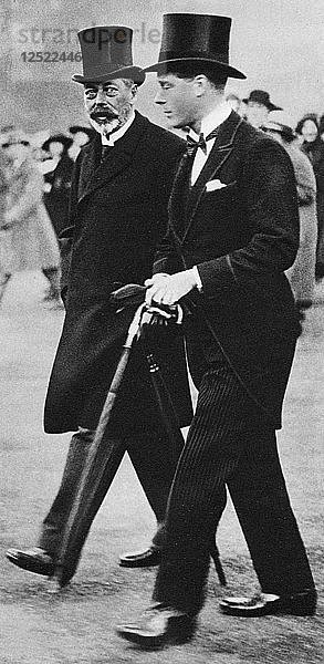 König Georg V. und sein Sohn  Prinz Edward  Herzog von Windsor  1930er Jahre. Künstler: Unbekannt