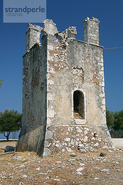 Durch ein Erdbeben zerstörter Glockenturm  Kloster von Agrilion  Kefalonia  Griechenland