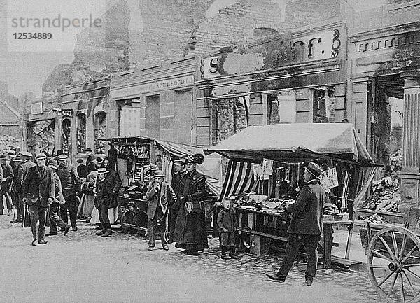 Der Markt in den Ruinen von Hohenstein  Ostpreußen  Erster Weltkrieg  1915. Künstler: Unbekannt