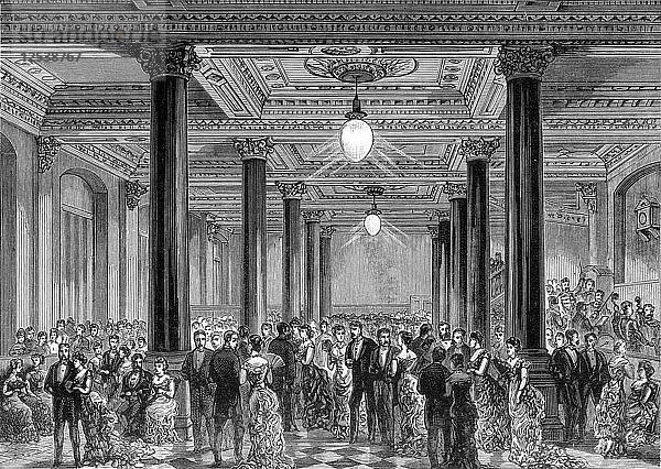 Soiree zur Eröffnung der neuen Büros des Daily Telegraph  Fleet Street  London  28. Juni 1882. Künstler: Unbekannt