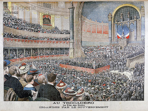 Fest der staatlichen Schulen  organisiert von der Regierung im Trocadero in Paris  1904. Künstler: Unbekannt