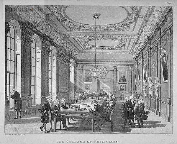 Innenansicht des Sitzungssaals mit Vorstandsmitgliedern  College of Physicians  City of London  1808. Künstler: Augustus Charles Pugin