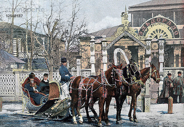 Ein Troika-Schlitten in Moskau  Russland  um 1890. Künstler: Gillot