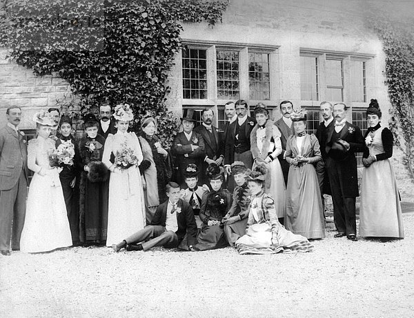 Gruppenfoto  um 1882. Künstler: Unbekannt
