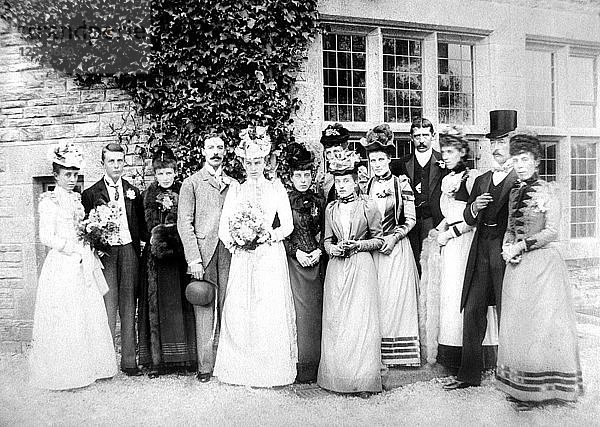 Familienfoto  um 1882. Künstler: Unbekannt