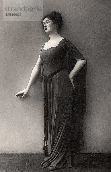 Miriam Clements  britische Schauspielerin und Darstellerin  1910  Künstlerin: Dover Street Photo Studio