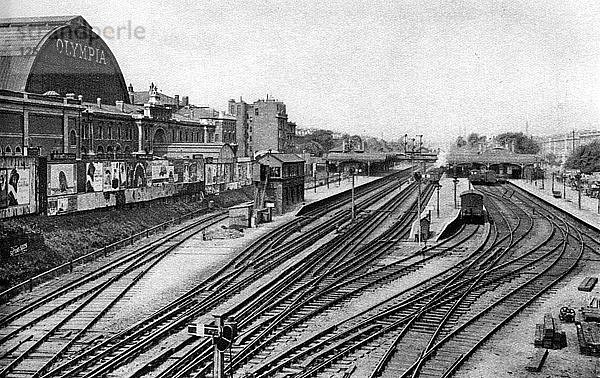 Bahnhof Addison Road  London  1926-1927. Künstler: Unbekannt