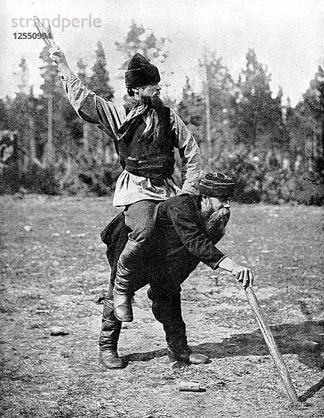 Finnen spielen Kykka  das Nationalspiel  1936. Künstler: ENA