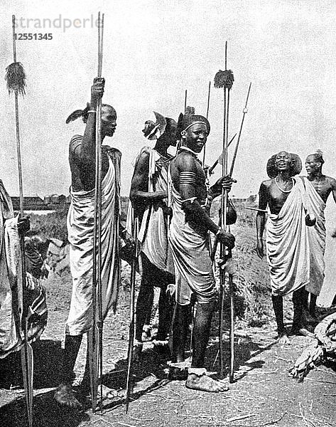 Volk der Shilluk (Chollo)  Sudan  Afrika  1936  Künstler: Major R. Whitbread