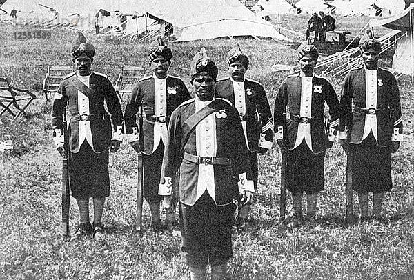 Indische Truppen an der Front  Erster Weltkrieg  1914-1918  (um 1920). Künstler: Unbekannt