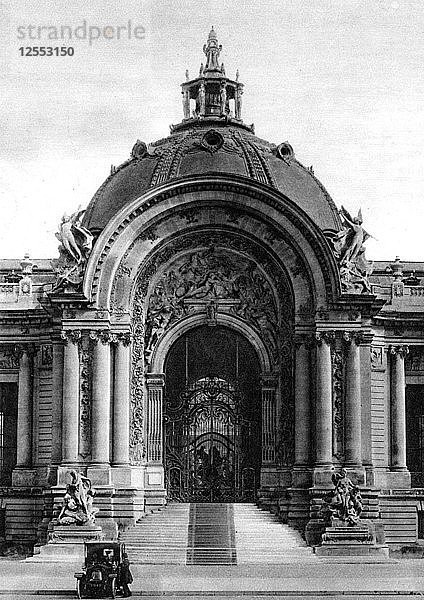 Palast der Künste der Stadt Paris  1931. Künstler: Ernest Flammarion