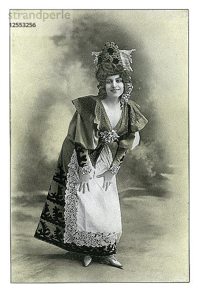 Charlotte Wiehe  1901.Künstler: Charles Reutlinger