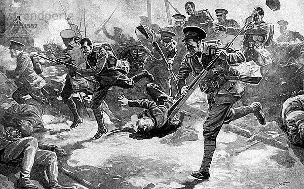 Schlacht zwischen britischer Infanterie und deutschen Truppen  Erster Weltkrieg  1914. Künstler: Unbekannt