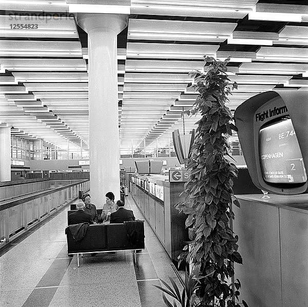 BEA Air Terminal  Cromwell Road  London  1960-1972. Künstler: John Gay