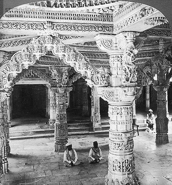 Innenraum des Vimala-Sah-Tempels  Mount Abu  Indien  1903  Künstler: Underwood & Underwood