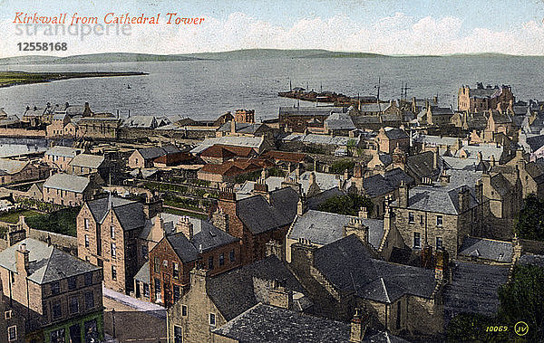 Kirkwall vom Turm der Kathedrale aus  Orkney  Schottland  20. Jahrhundert. Künstler: Unbekannt