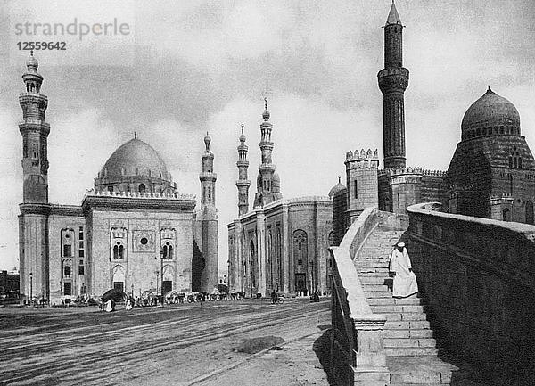 Die Moscheen von Sultan Hassan und El Rufai  Kairo  Ägypten  um 1920. Künstler: Unbekannt