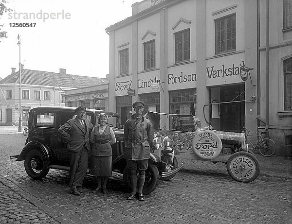 Carl Ph Nilssons Ford  Lincoln und Fordson Autohaus  Landskrona  Schweden  1930. Künstler: Unbekannt