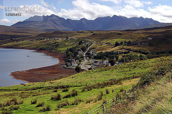 Cuillin Hills von oberhalb von Carbost  Isle of Skye  Highland  Schottland.