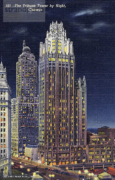 Der Tribune Tower bei Nacht  Chicago  Illinois  USA  1941. Künstler: Unbekannt