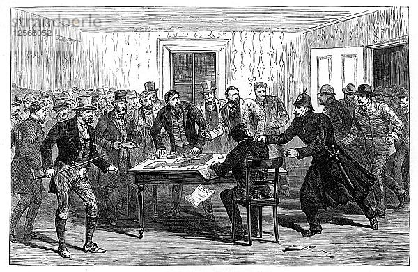 Polizeirazzia in den National Rent Offices in Loughrea  Irland  1887. Künstler: Unbekannt