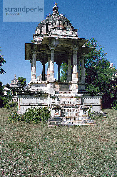 Königliche Kenotaphen  Ahar  Udaipur  Rajasthan  Indien.