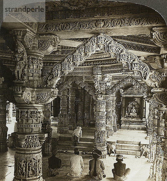 Tempel von Vimal Vasahi  Mount Abu  Rajasthan  Indien  Künstler: Underwood & Underwood