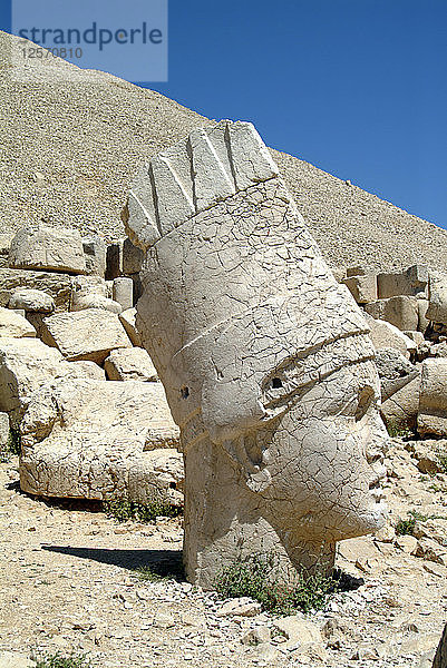 Die Westterrasse  Nemrut  Türkei. Künstler: Samuel Magal