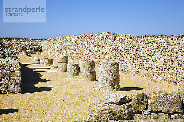 Das Forum in der römischen Stadt Emporiae  Empuries  Spanien  2007. Künstler: Samuel Magal