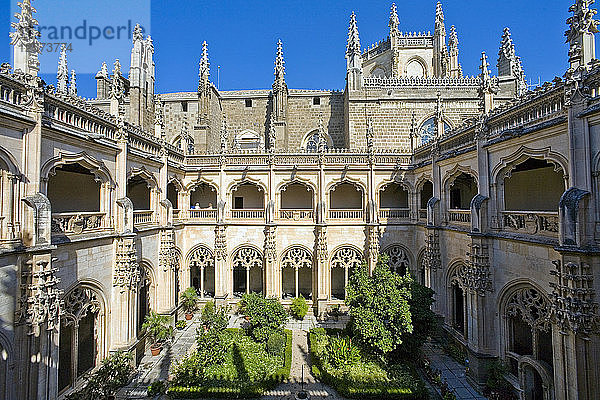 Kreuzgang und Garten des Klosters San Juan de los Reyes  Toledo  Spanien  2007. Künstler: Samuel Magal