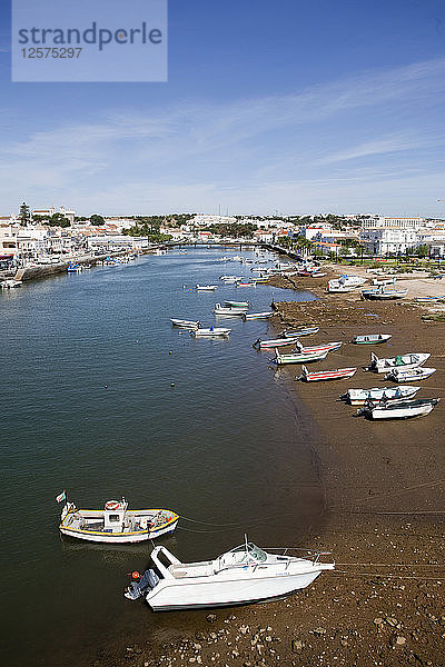 Der Fluss Gilao  Tavira  Portugal  2009. Künstler: Samuel Magal