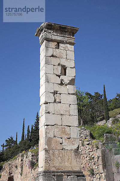 Die Säule des Prusias  Delphi  Griechenland. Künstler: Samuel Magal