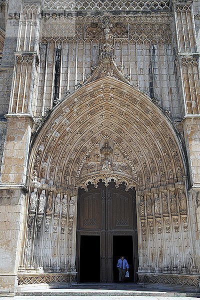 Hauptportal  Kloster Batalha  Batalha  Portugal  2009. Künstler: Samuel Magal