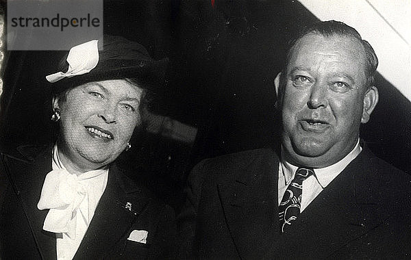 Trygve Lie  Generalsekretär der UN  und seine Frau  Stockholm  Schweden  10. August 1949. Künstler: Unbekannt