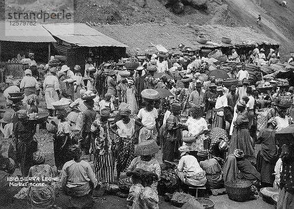 Marktszene  Sierra Leone  20. Jahrhundert. Künstler: Unbekannt