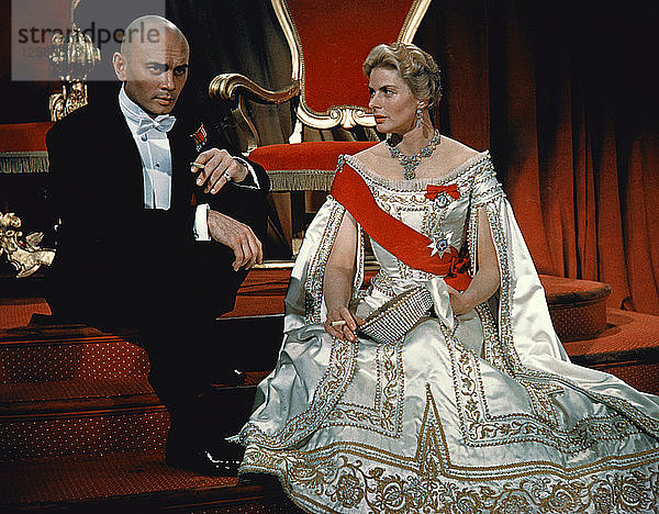 Yul Brynner und Ingrid Bergman in dem Film Der König und ich  1956. Künstler: Lennart Svenander