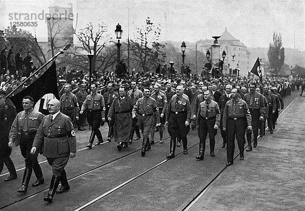 Nazi-Parade  München  Deutschland  1934. Künstler: Unbekannt