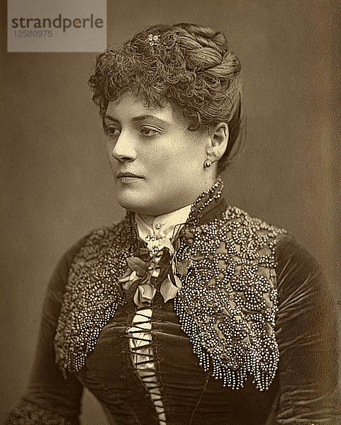 Sophie Eyre  britische Schauspielerin  1887. Künstler: Ernest Barraud