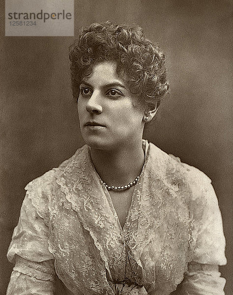 Die britische Schauspielerin Miss Jessie Millward in The Harbour Lights  1886. Künstler: Barraud
