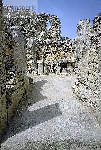 Hagar-Qim-Tempel auf Malta. (ca. 3000 v. Chr.) Künstler: Unbekannt