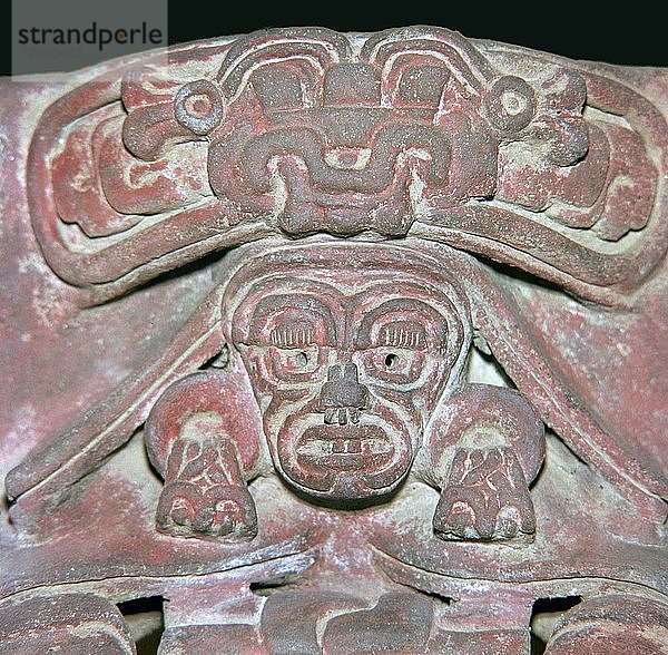 Zapotekische Töpferfigur eines alten Gottes  5. Künstler: Unbekannt