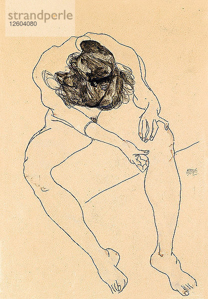 Sitzender weiblicher Akt  1912. Künstler: Schiele  Egon (1890?1918)