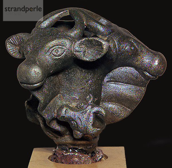 Kopf eines bronzenen Zepters. Künstler: Unbekannt