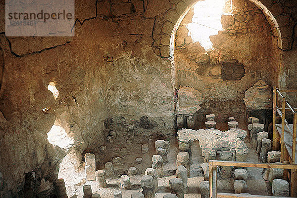 Innenraum eines römischen Badehauses mit Hypokaustum. Künstler: Unbekannt