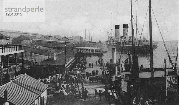 Landing Stage  Liverpool Docks. Künstler: Unbekannt