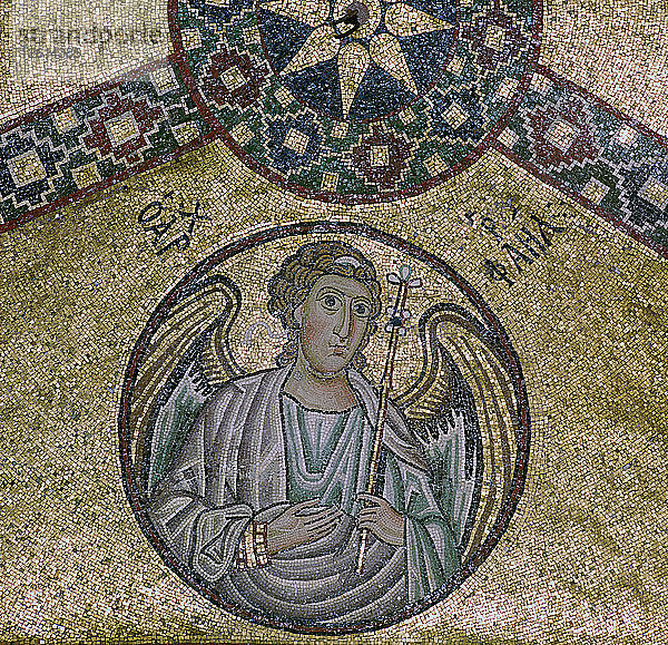 Byzantinisches Mosaik des Erzengels Raphael  11. Jahrhundert. Künstler: Unbekannt