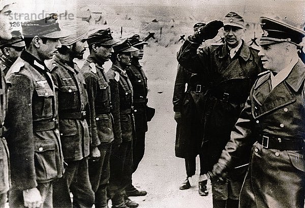 Erwin Rommel  deutscher Feldmarschall des Zweiten Weltkriegs  Nordafrika  ca. 1941 bis 1943. Künstler: Unbekannt