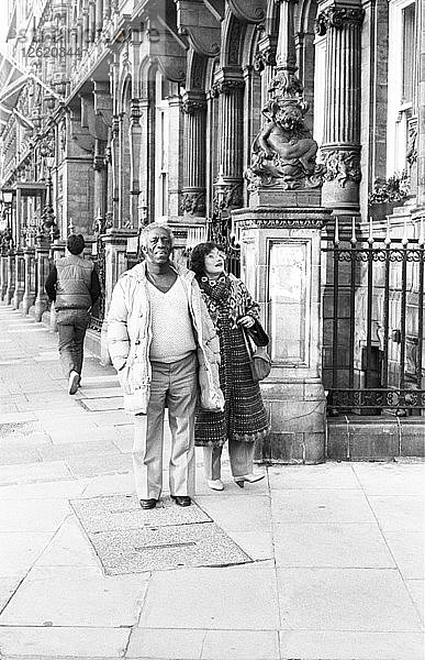 Art Blakey mit Mrs. Blakey  London  1983. Künstler: Brian OConnor.